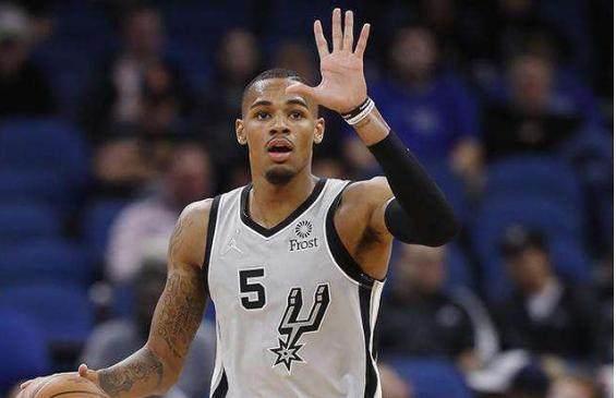 但被压缩肘 但被压缩肘